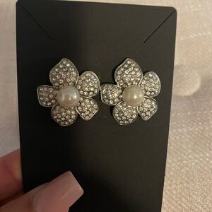 Beautiful Pearl and Rhinestone Earrings